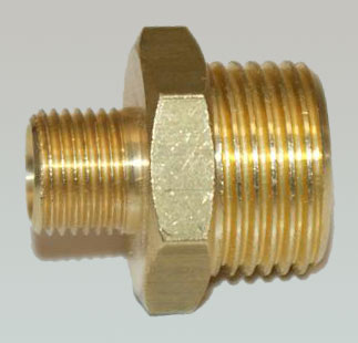 Reducing double nipple 1/8" extern - 3/8" extern