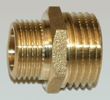 Reducing double nipple 3/8" extern - 1/2" extern